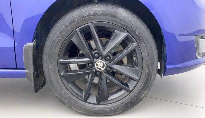 2019 Skoda Rapid AMBITION 1.6 MPI MT, Petrol, Manual, 76,795 km, Right Front Wheel