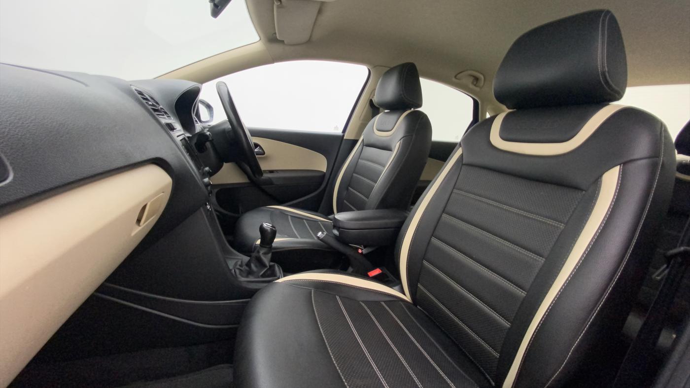 2019 Skoda Rapid AMBITION 1.6 MPI MT, Petrol, Manual, 76,795 km, Right Side Front Door Cabin