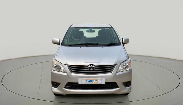2012 Toyota Innova 2.5 GX 7 STR, Diesel, Manual, 80,345 km, Front