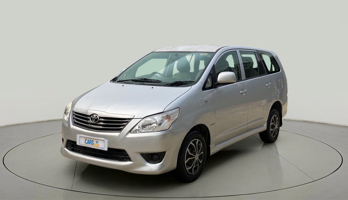 2012 Toyota Innova 2.5 GX 7 STR, Diesel, Manual, 80,345 km, Left Front Diagonal