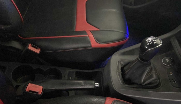 2020 Ford FREESTYLE FLAIR EDITION 1.2 PETROL, Petrol, Manual, 23,763 km, Gear Lever