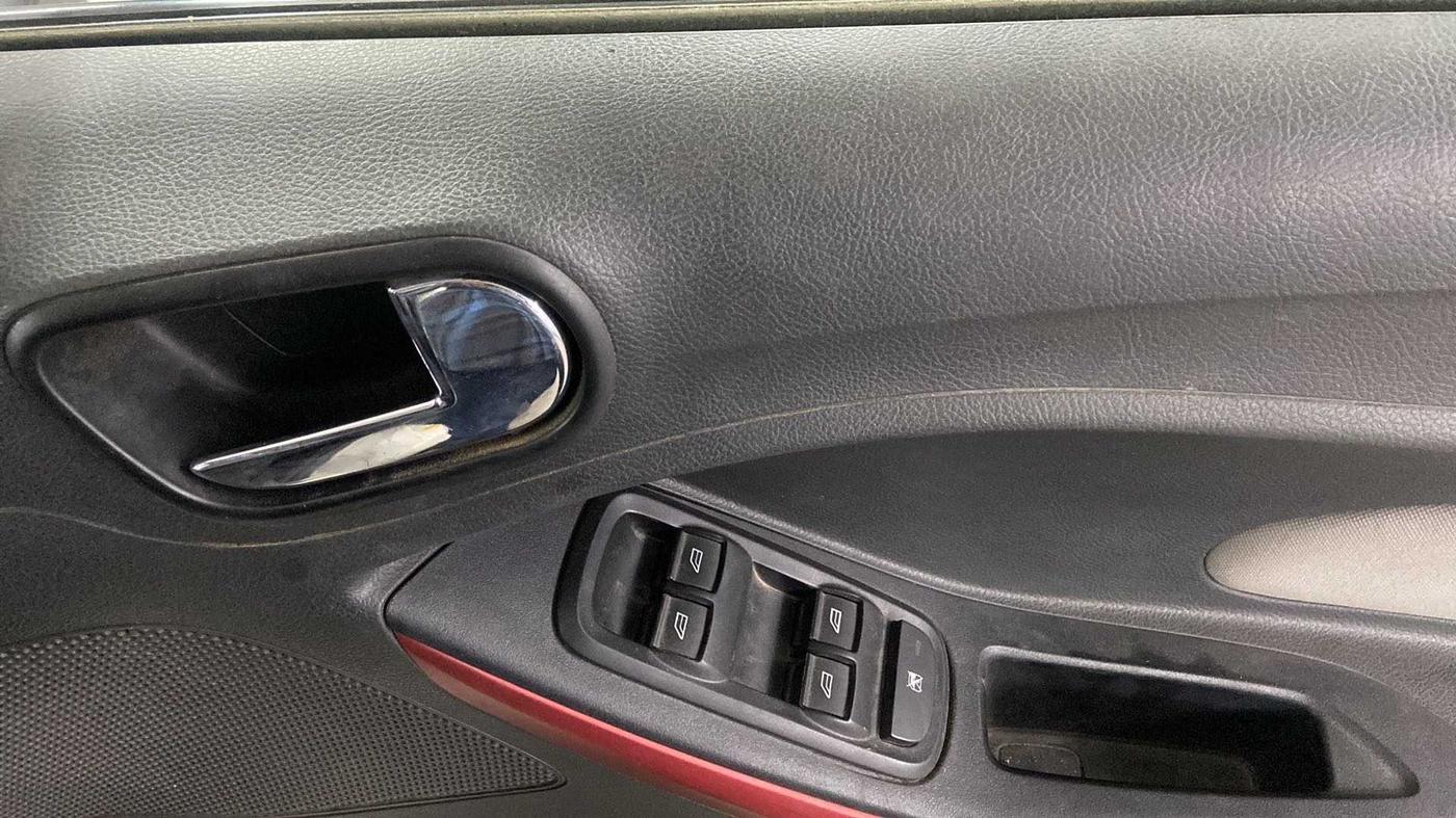 2020 Ford FREESTYLE FLAIR EDITION 1.2 PETROL, Petrol, Manual, 23,763 km, Driver Side Door Panels Control