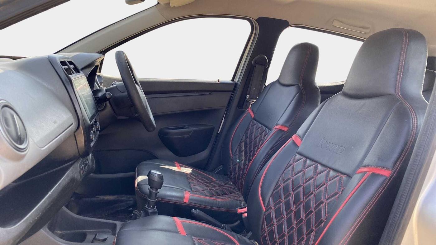 2018 Renault Kwid RXT 1.0, CNG, Manual, 61,024 km, Right Side Front Door Cabin