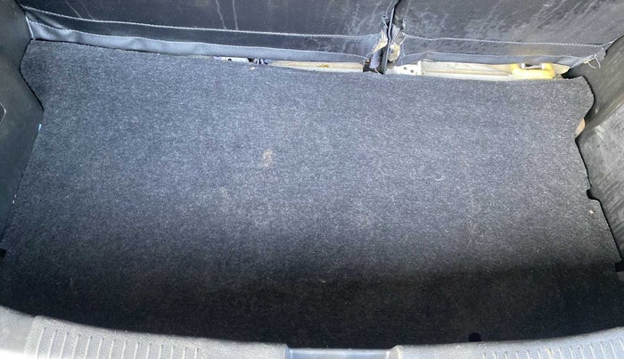 2021 Maruti IGNIS ZETA 1.2 AMT, Petrol, Automatic, 25,251 km, Boot Inside