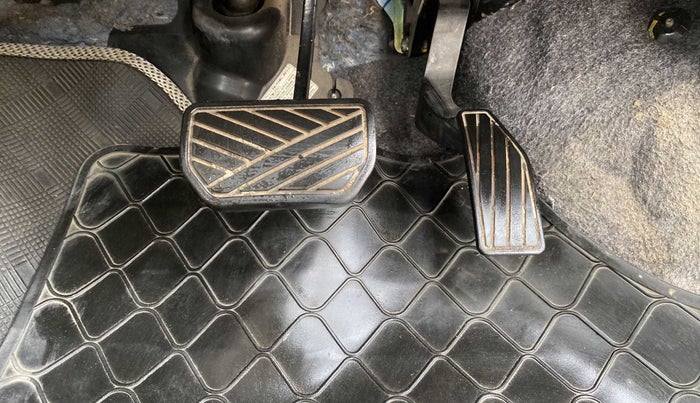 2015 Maruti Celerio ZXI AMT, Petrol, Automatic, 40,174 km, Pedals