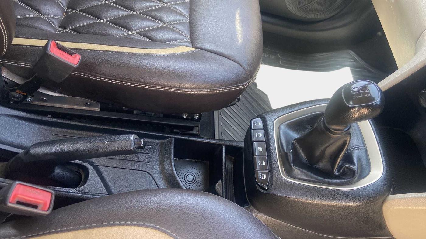 2019 Hyundai NEW SANTRO SPORTZ MT, Petrol, Manual, 17,538 km, Gear Lever