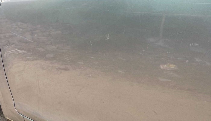 2013 Maruti Swift LXI, Petrol, Manual, 93,357 km, Front passenger door - Minor scratches