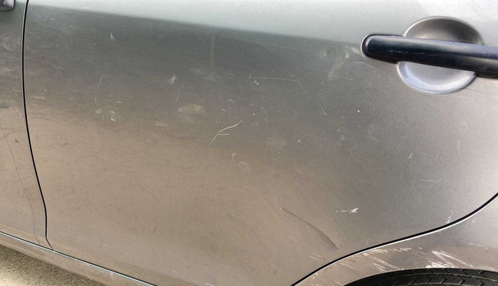 2013 Maruti Swift LXI, Petrol, Manual, 93,357 km, Rear left door - Slightly dented