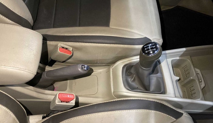 2020 Maruti Ertiga ZXI SHVS, Petrol, Manual, 36,917 km, Gear Lever