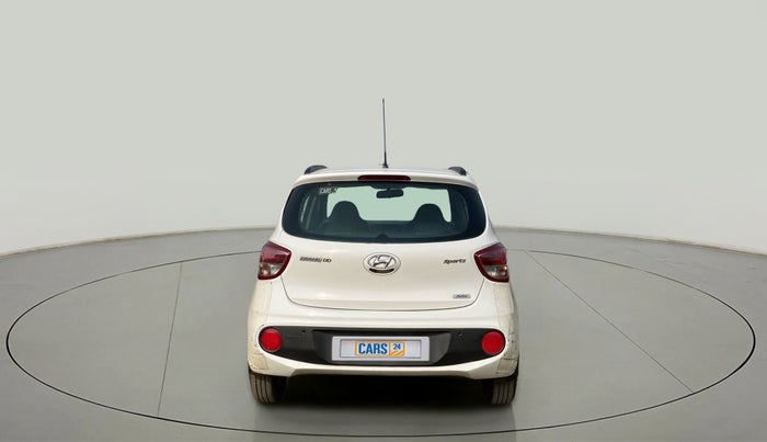 2017 Hyundai Grand i10 SPORTZ (O) AT 1.2 KAPPA VTVT, Petrol, Automatic, 50,111 km, Back/Rear
