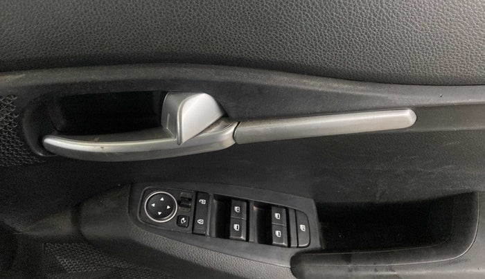 2020 KIA SELTOS HTX PLUS 1.5 DIESEL, Diesel, Manual, 64,766 km, Driver Side Door Panels Control