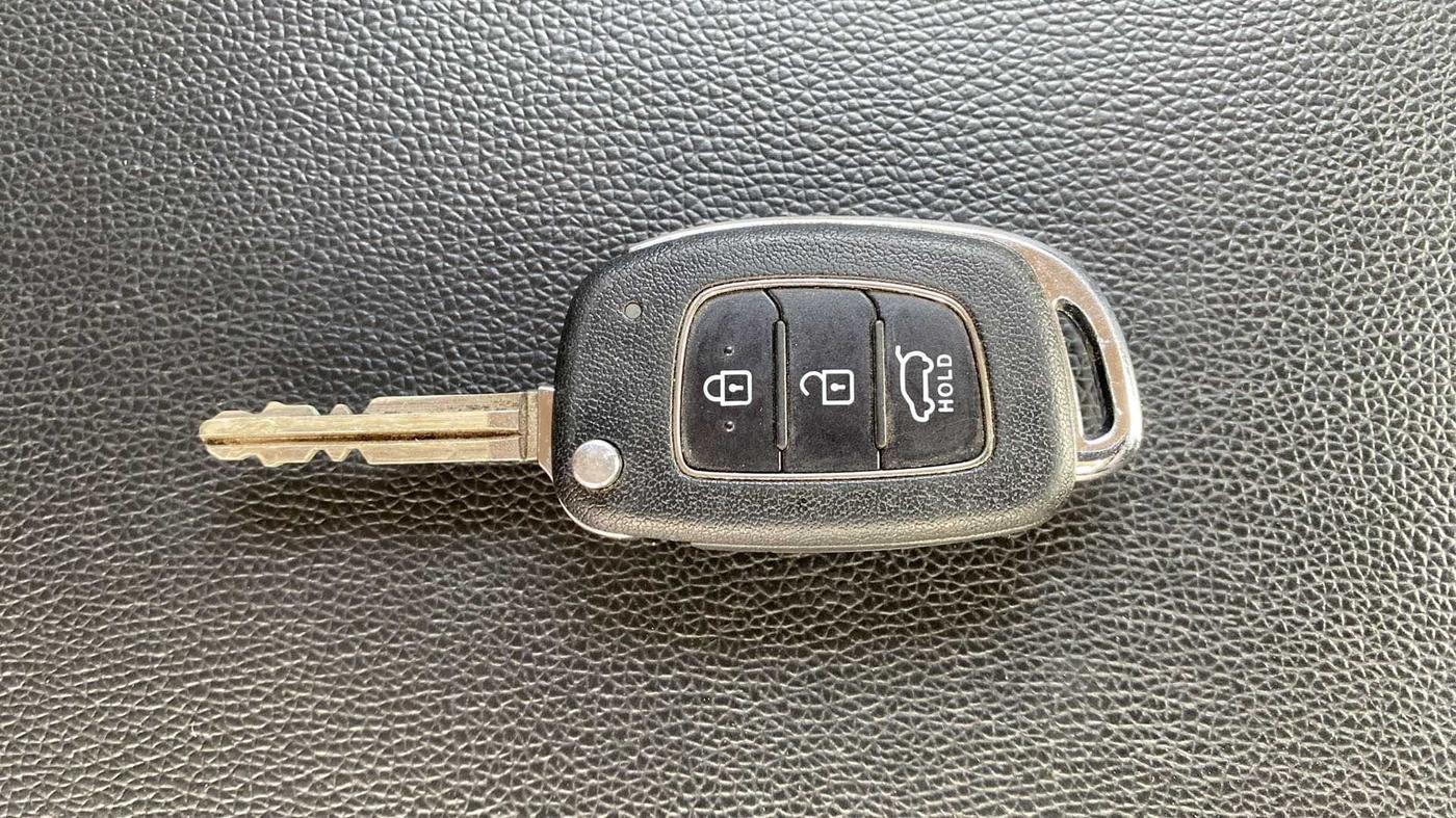 2017 Hyundai Elite i20 SPORTZ 1.2, Petrol, Manual, 26,921 km, Key Close Up