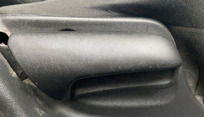 2013 Maruti Swift VXI, Petrol, Manual, 95,051 km, Driver Side Adjustment Panel