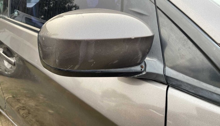 2012 Honda Brio V MT, Petrol, Manual, 59,713 km, Right rear-view mirror - Mirror motor not working