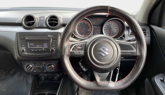 2019 Maruti Swift VXI, CNG, Manual, 85,761 km, Steering Wheel Close Up
