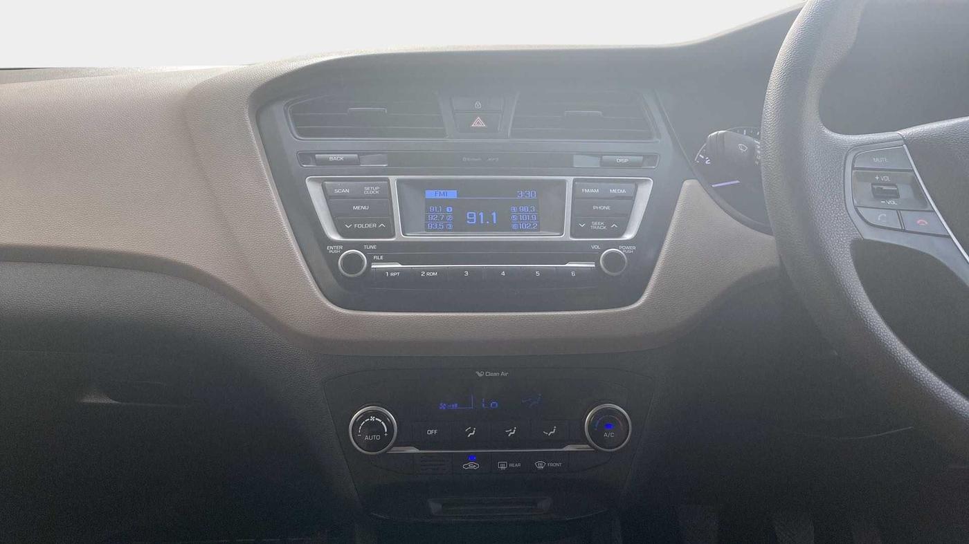 2017 Hyundai Elite i20 SPORTZ 1.2, Petrol, Manual, 33,520 km, Air Conditioner