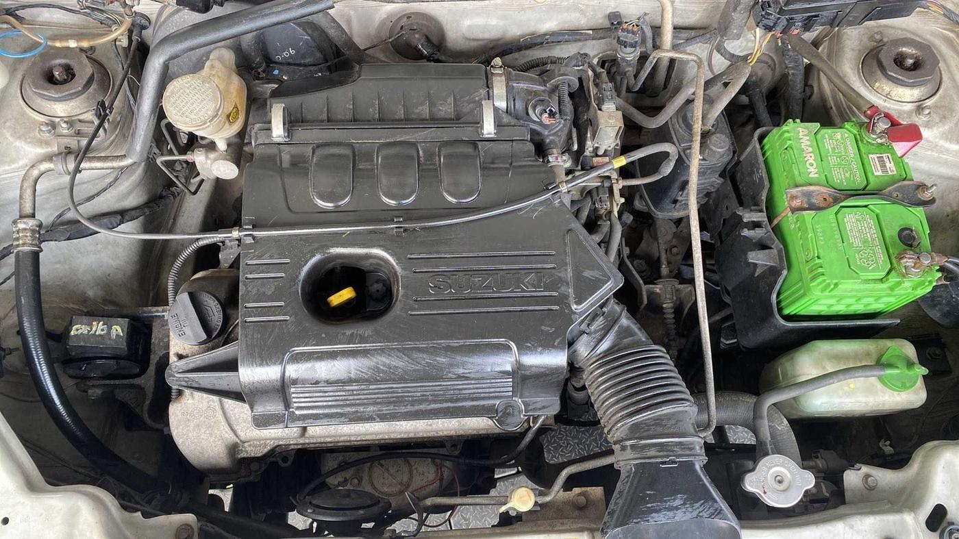 2013 Maruti Alto K10 VXI, Petrol, Manual, 70,186 km, Open Bonet