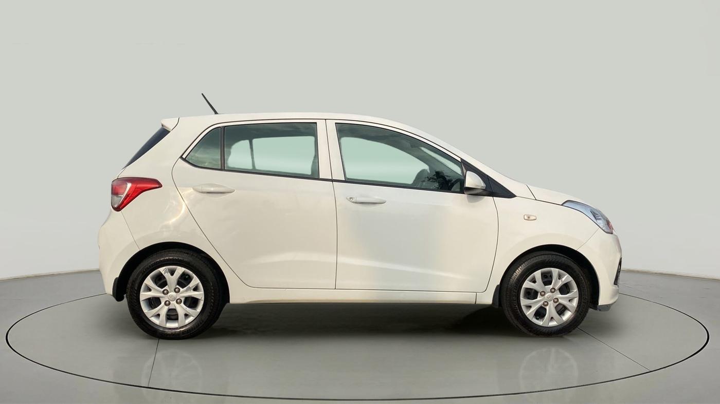 2013 Hyundai Grand i10 MAGNA 1.2 KAPPA VTVT, Petrol, Manual, 93,041 km, Right Side View