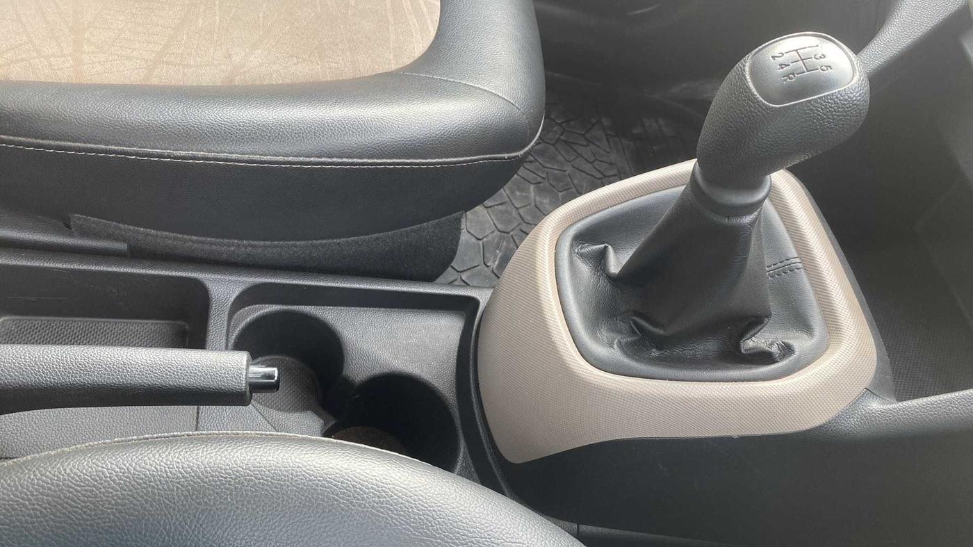 2013 Hyundai Grand i10 MAGNA 1.2 KAPPA VTVT, Petrol, Manual, 93,041 km, Gear Lever