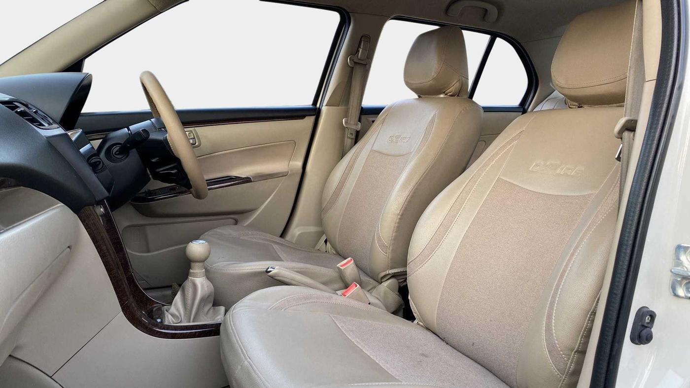 2015 Maruti Swift Dzire ZXI, Petrol, Manual, 37,430 km, Right Side Front Door Cabin