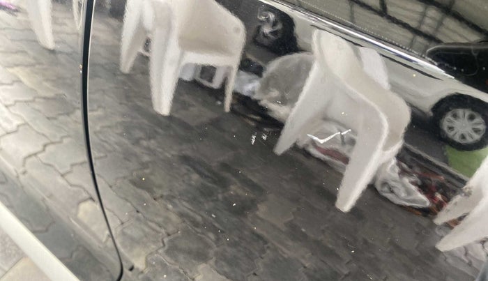 2021 Nissan MAGNITE XV TURBO CVT, Petrol, Automatic, 24,631 km, Rear left door - Minor scratches