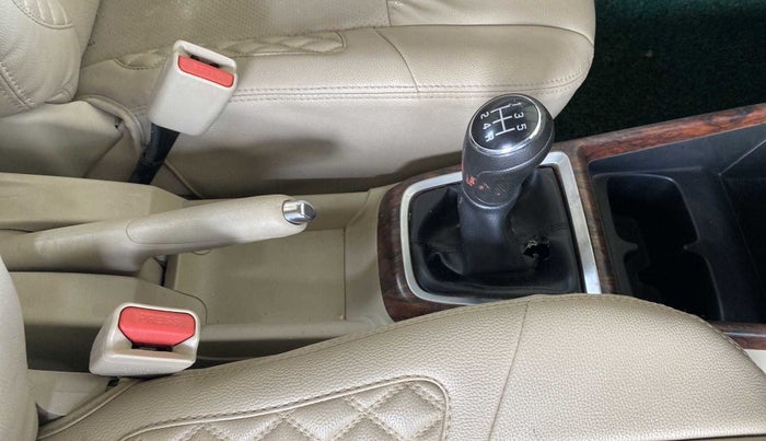 2019 Maruti Dzire VXI, Petrol, Manual, 17,671 km, Gear Lever