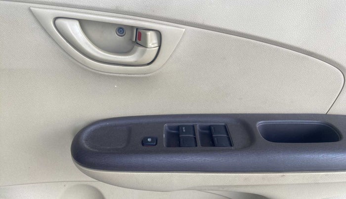 2012 Honda Brio S MT, Petrol, Manual, 44,190 km, Driver Side Door Panels Control