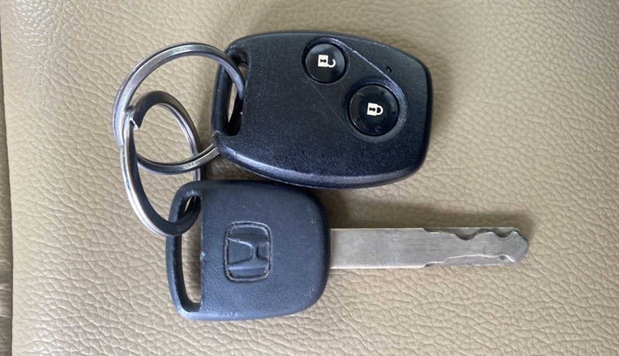 2012 Honda Brio S MT, Petrol, Manual, 44,190 km, Key Close Up