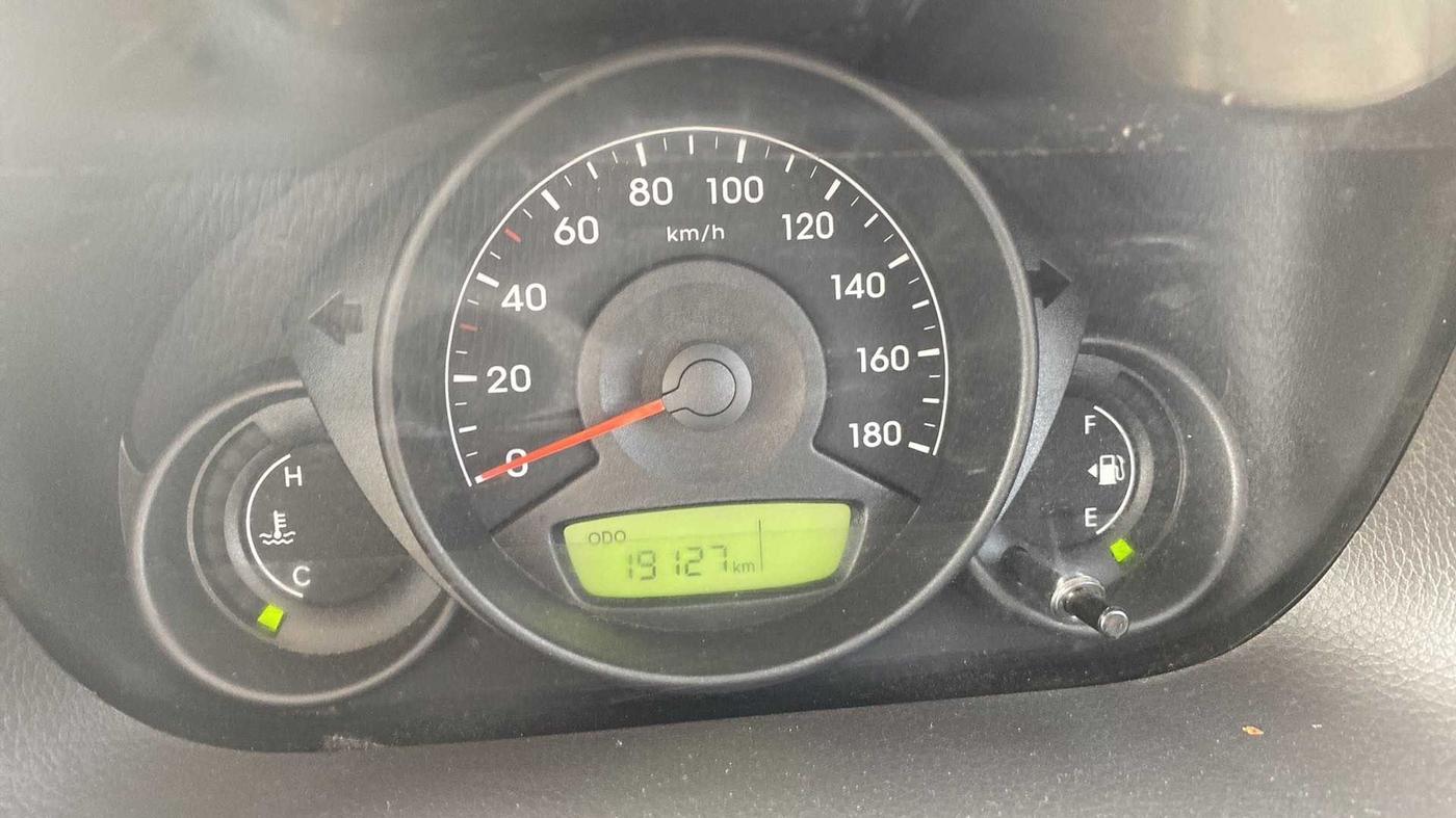2015 Hyundai Eon D-LITE+, Petrol, Manual, 19,090 km, Odometer Image