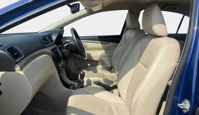 2018 Maruti Ciaz ALPHA 1.5 SHVS PETROL, Petrol, Manual, 15,793 km, Right Side Front Door Cabin