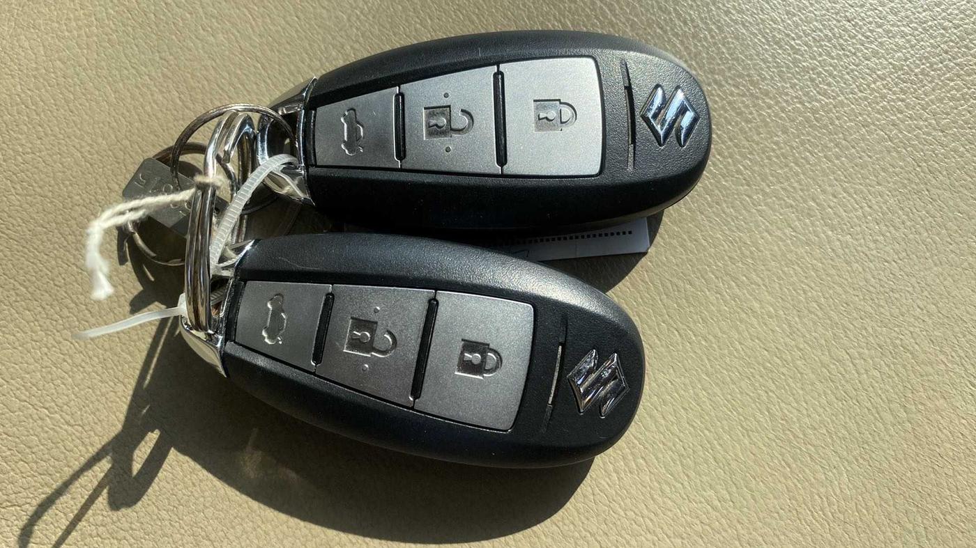 2018 Maruti Ciaz ALPHA 1.5 SHVS PETROL, Petrol, Manual, 15,793 km, Key Close Up