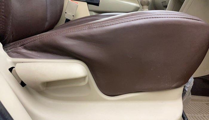 2018 Maruti Ertiga VXI, Petrol, Manual, 76,184 km, Driver Side Adjustment Panel