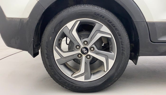 2018 Hyundai Creta SX AT 1.6 DIESEL, Diesel, Automatic, 94,599 km, Right Rear Wheel