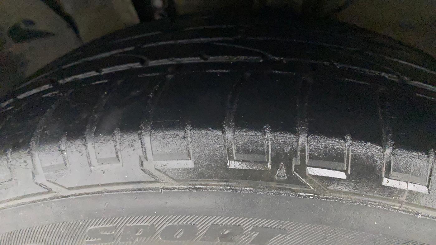 2018 Hyundai Creta SX AT 1.6 DIESEL, Diesel, Automatic, 94,599 km, Left Front Tyre Tread