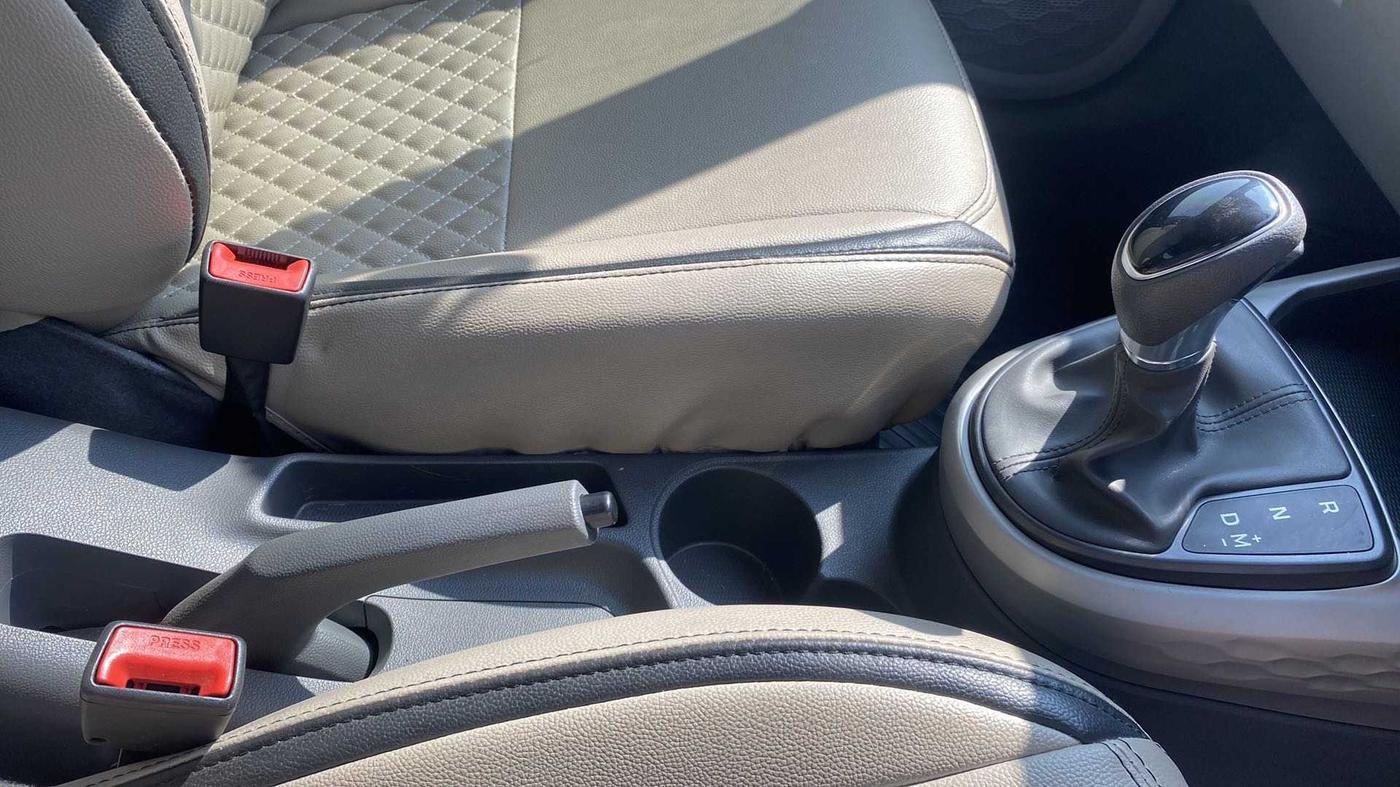 2020 Hyundai GRAND I10 NIOS SPORTZ AMT 1.2 KAPPA VTVT, Petrol, Automatic, 10,012 km, Gear Lever