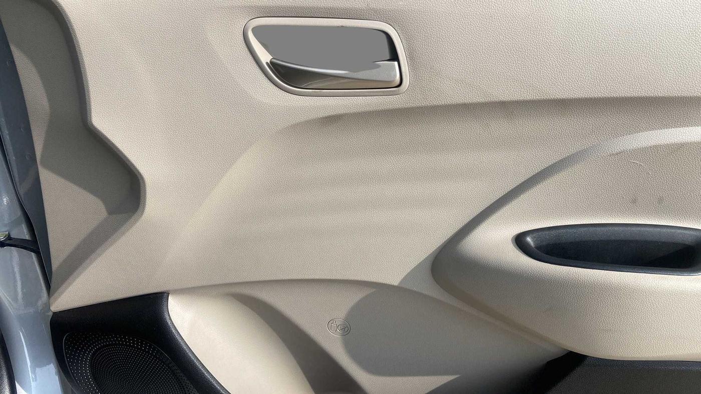 2019 Hyundai NEW SANTRO MAGNA, Petrol, Manual, 21,302 km, Driver Side Door Panels Control