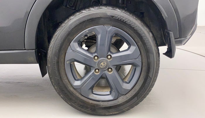 2022 Tata NEXON XZA PLUS PETROL DARK EDITION, Petrol, Automatic, 16,554 km, Left Rear Wheel
