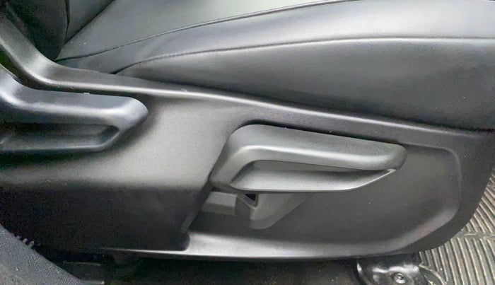 2022 Tata NEXON XZA PLUS PETROL DARK EDITION, Petrol, Automatic, 16,554 km, Driver Side Adjustment Panel