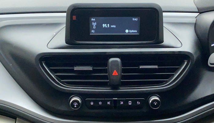 2023 Tata ALTROZ XE PLUS PETROL, Petrol, Manual, 3,655 km, Infotainment System