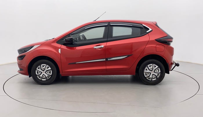 2023 Tata ALTROZ XE PLUS PETROL, Petrol, Manual, 3,655 km, Left Side
