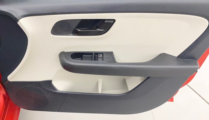 2023 Tata ALTROZ XE PLUS PETROL, Petrol, Manual, 3,655 km, Driver Side Door Panels Control