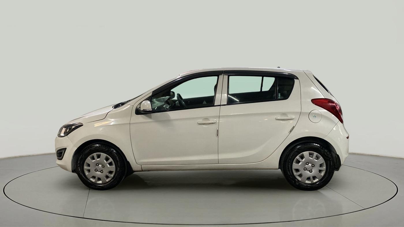 2013 Hyundai i20 MAGNA (O) 1.2, Petrol, Manual, 51,859 km, Left Side