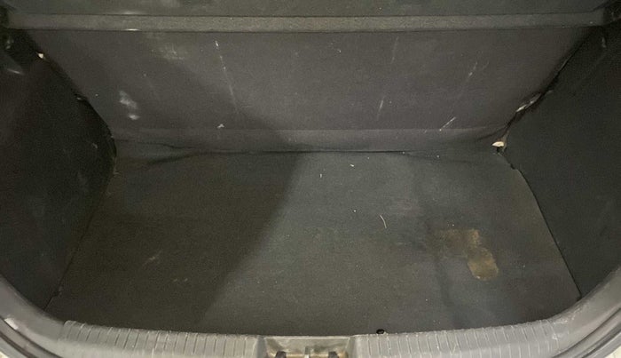 2013 Hyundai i20 MAGNA (O) 1.2, Petrol, Manual, 51,859 km, Boot Inside