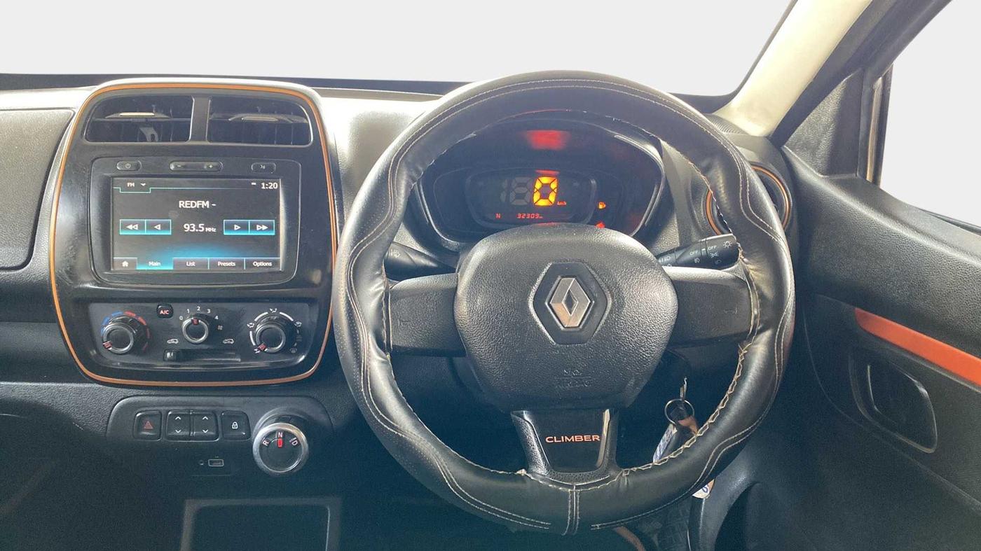2018 Renault Kwid CLIMBER 1.0 AMT, Petrol, Automatic, 32,307 km, Steering Wheel Close Up