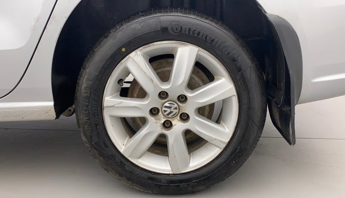 2011 Volkswagen Vento HIGHLINE DIESEL 1.6, Diesel, Manual, 83,897 km, Left Rear Wheel