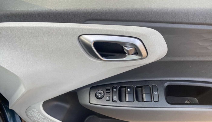 2021 Hyundai GRAND I10 NIOS ASTA 1.2 KAPPA VTVT, Petrol, Manual, 4,058 km, Driver Side Door Panels Control