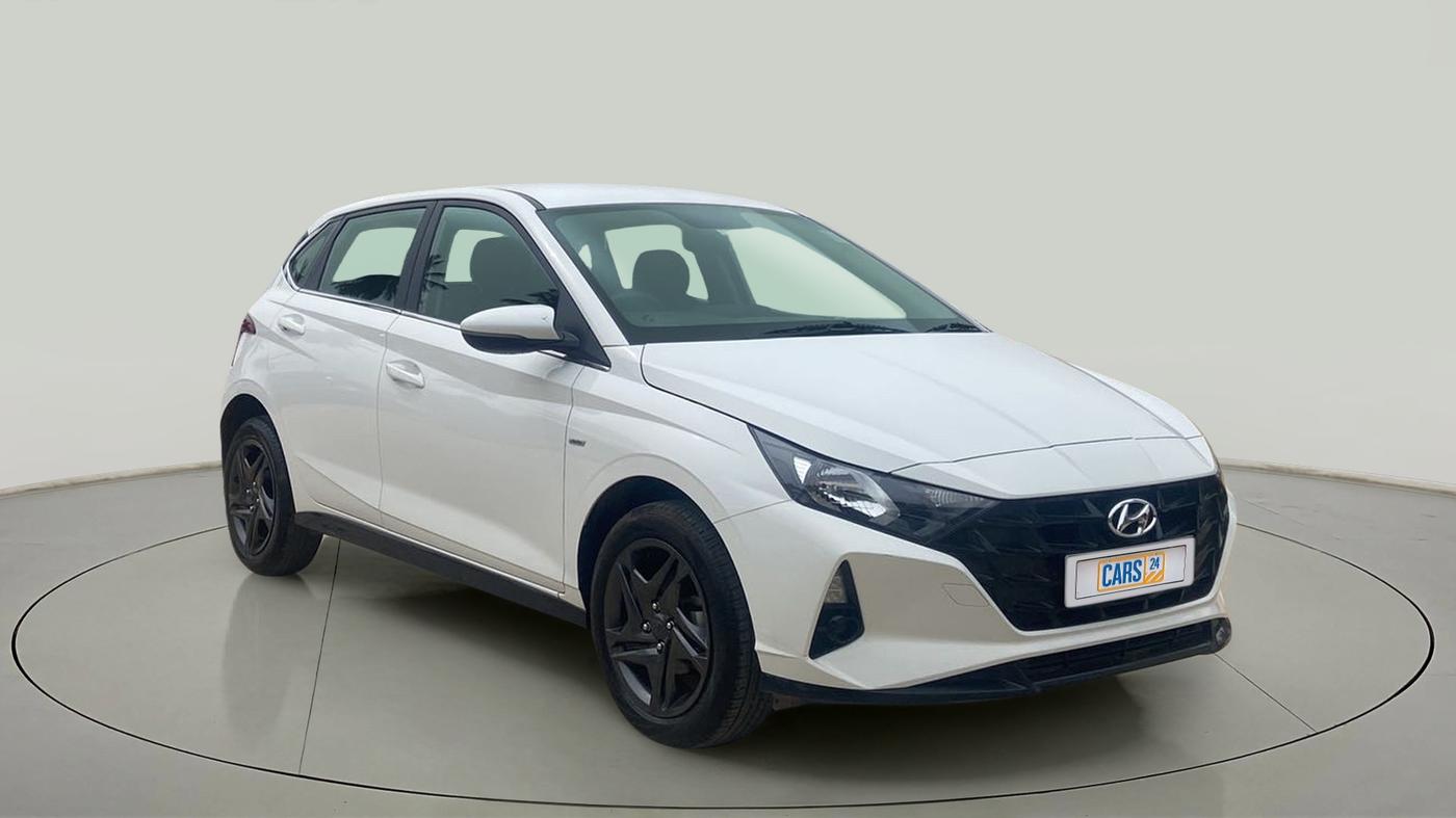 2022 Hyundai NEW I20 SPORTZ 1.2 AT, Petrol, Automatic, 13,772 km, Right Front Diagonal