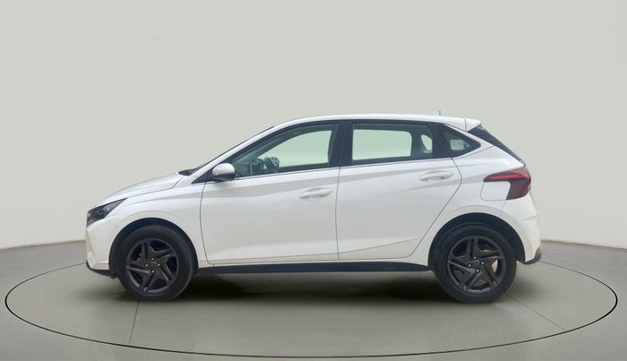 2022 Hyundai NEW I20 SPORTZ 1.2 AT, Petrol, Automatic, 13,772 km, Left Side