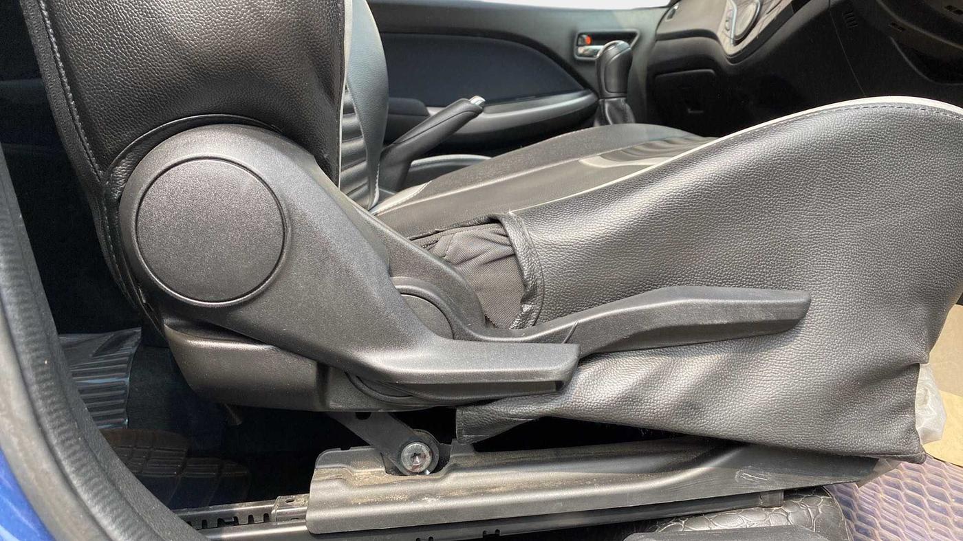 2021 Maruti Baleno ZETA PETROL 1.2, Petrol, Manual, 29,004 km, Driver Side Adjustment Panel
