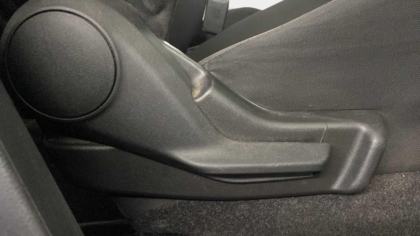 2021 Maruti IGNIS ZETA 1.2 AMT, Petrol, Automatic, 24,436 km, Driver Side Adjustment Panel